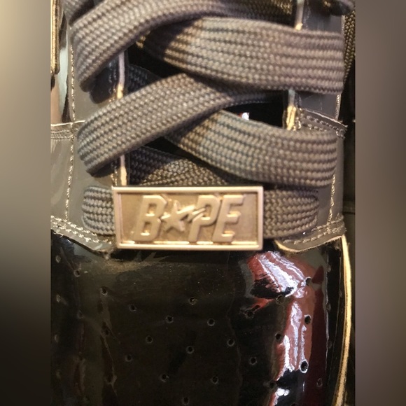 Bape - Picture 2 of 5